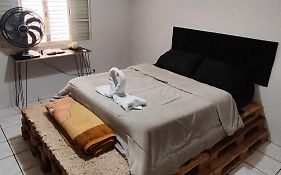 Quarto Individual Muito Perto do Aeroporto Internacional GRU